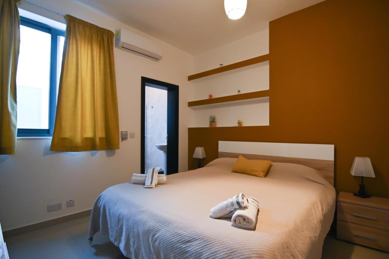 Anici Crt Penthouse 4 - With Private Rooftop Pool Victoria Exterior foto